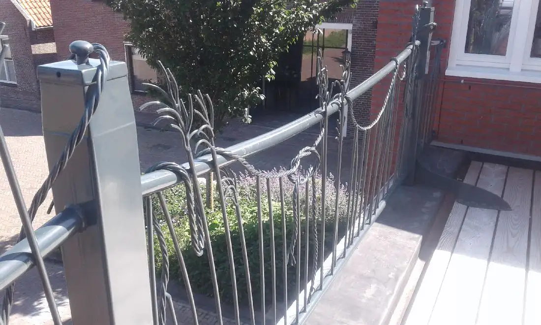 Balustrade met visserstouw