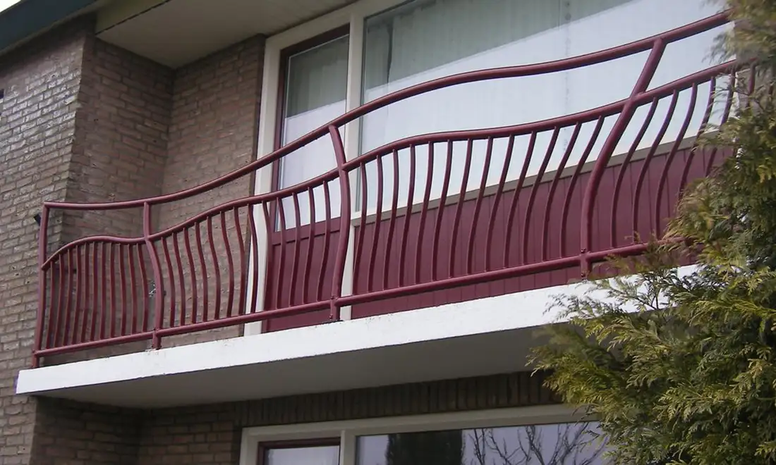 Balustrade met organische lijnen