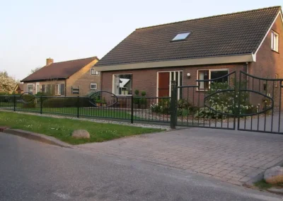 Hekwerk passend bij bestaande poort