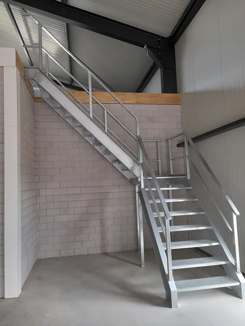 Magazijntrap